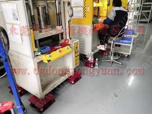 立式注塑機減振臺與焊管液壓打孔機減震墊 為何選錦德萊壓花機？